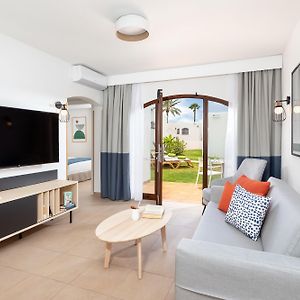 Deluxe Bungalow